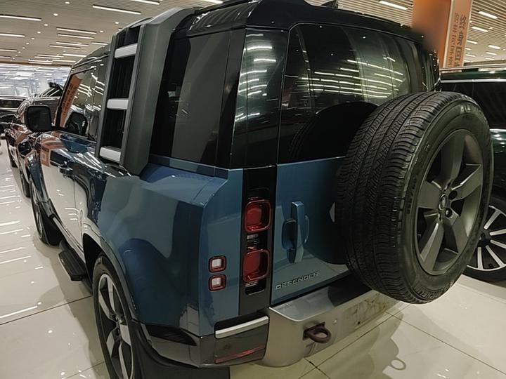 Defender 2023 90 2.0T P300 X-DYNAMIC HSE photo 4
