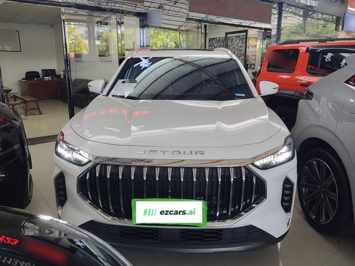 X70 PLUS 2025 Champion 1.5T DCTMAX 7-Seater photo 2