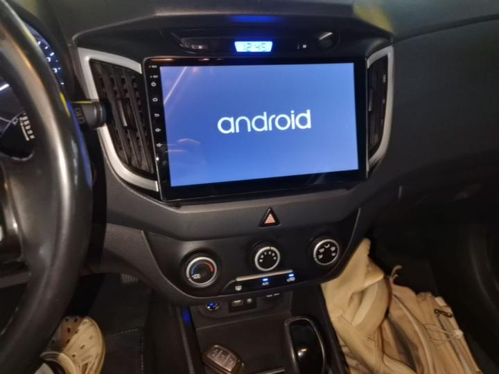 ix25 2015 1.6L AT RWD Smart GLS photo 8