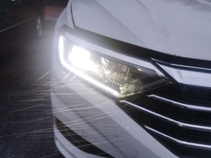 Sagitar 2022 280TSI DSG Excellence photo 7