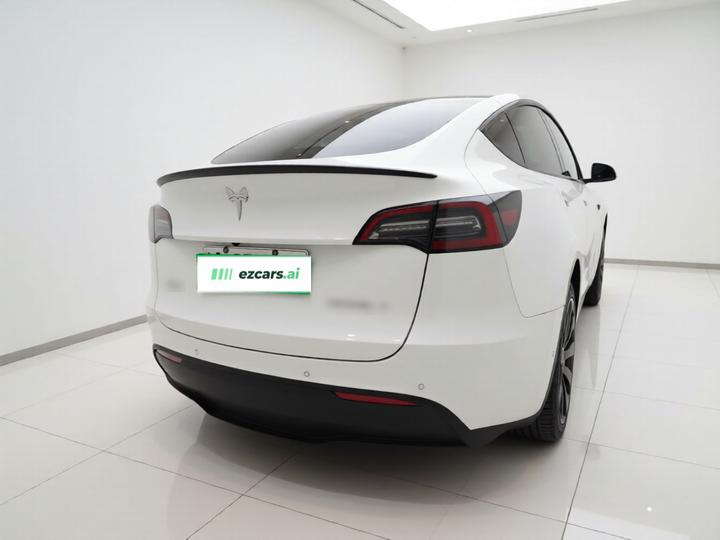 Model Y 2021 Standard Range RWD photo 5