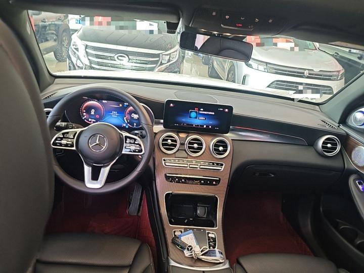 GLC 2022 GLC 300 L 4MATIC Dynamic Edition photo 5