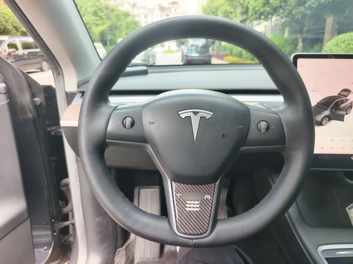 Model Y 2021 Standard Range RWD photo 7