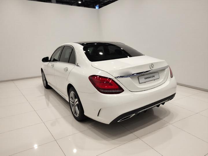 C-Class 2019 Facelift C 260 L Sport photo 4