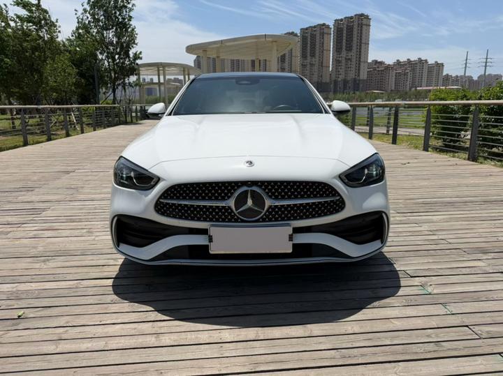 C-Class 2023 C 260 L Sport photo 2
