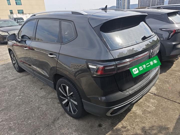 Tharu 2023 300TSI RWD photo 4