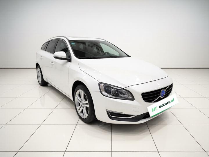 V60 2015 T5 photo 3