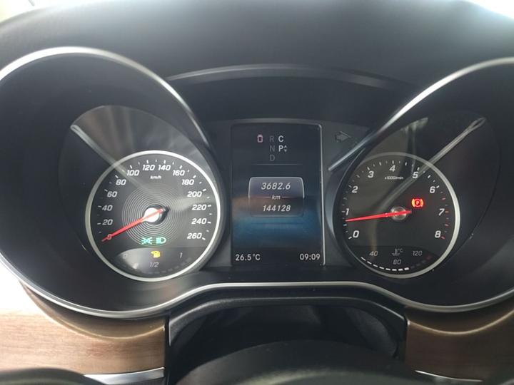 V-Class 2021 V 260 L Long Wheelbase Luxury photo 7