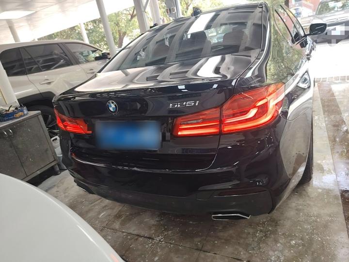 5 Series Imported 2018 525i M Sport Package photo 5