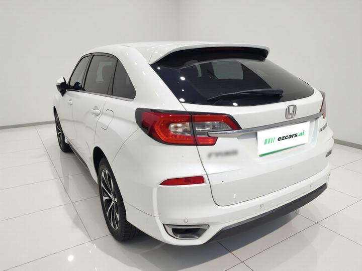 Avancier 2017 240TURBO RWD Luxury photo 4