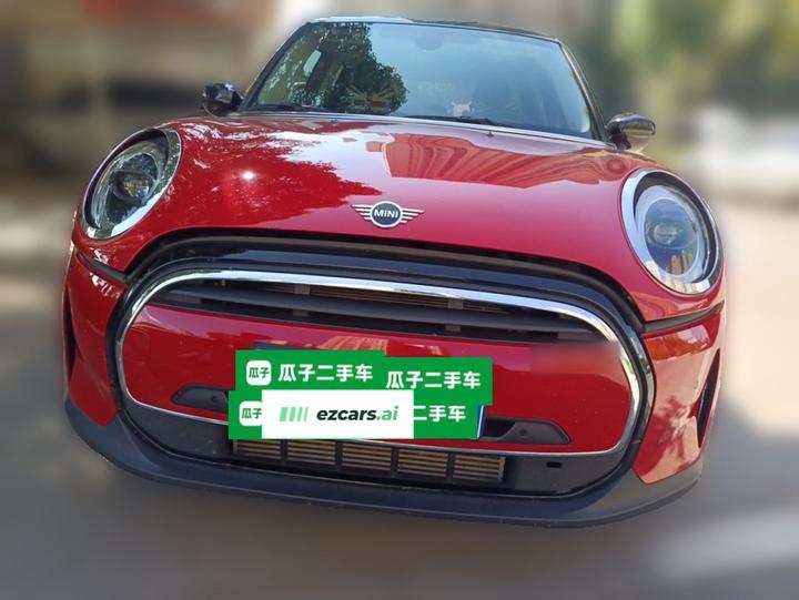 2022 Facelift 1.5T COOPER Classic 5-Door photo 2