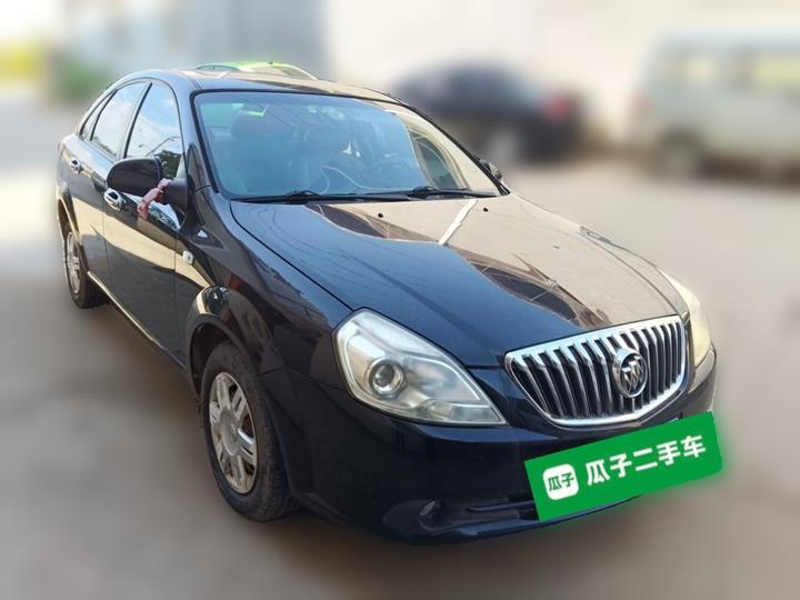 Excelle 2013 1.5L MT Classic photo 3