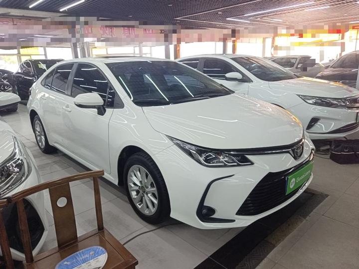 Corolla 2019 1.2T S-CVT GL-i Luxury photo 3