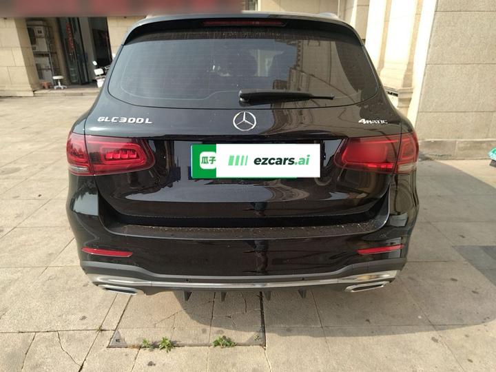 GLC 2020 GLC 260 L 4MATIC Luxury photo 3