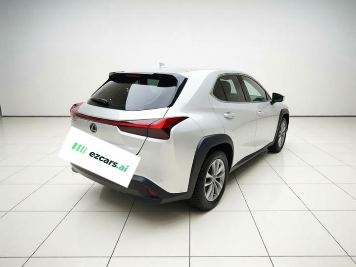 UX 2020 200 Special photo 6