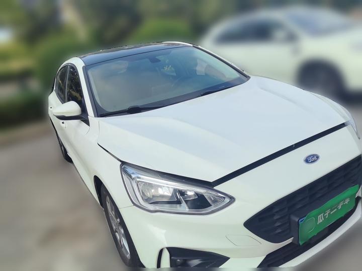 Focus 2020 Hatchback EcoBoost 180 AT photo 3