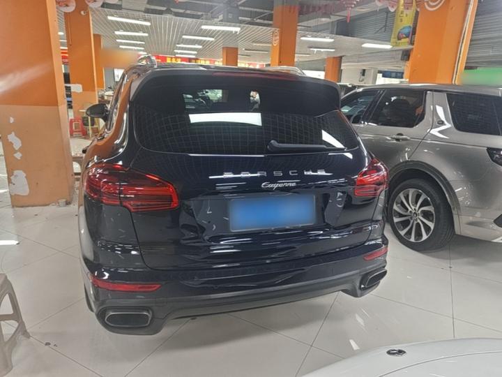 2016 Cayenne 3.0T photo 3