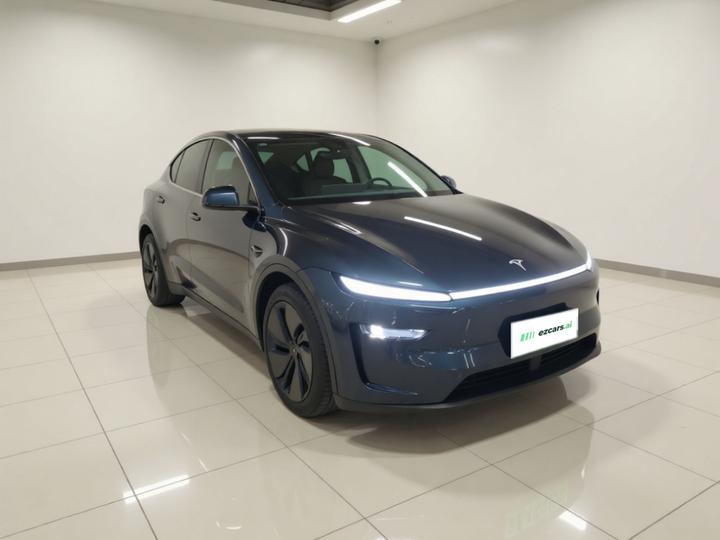 Model Y 2025 RWD photo 3