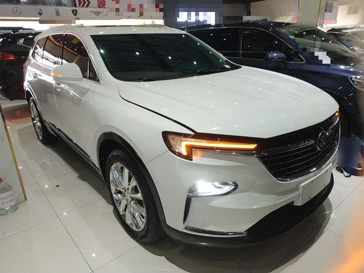2020 28T AWD Premium photo 3