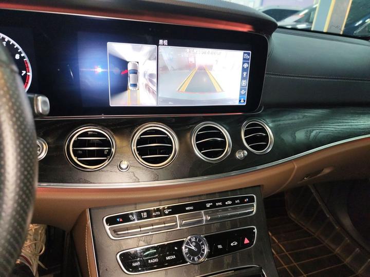 E-Class 2019 Facelift E 300 L Sport Luxury photo 8