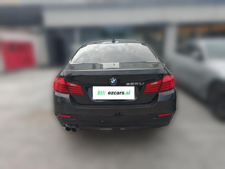 5 Series 2017 520Li photo 5