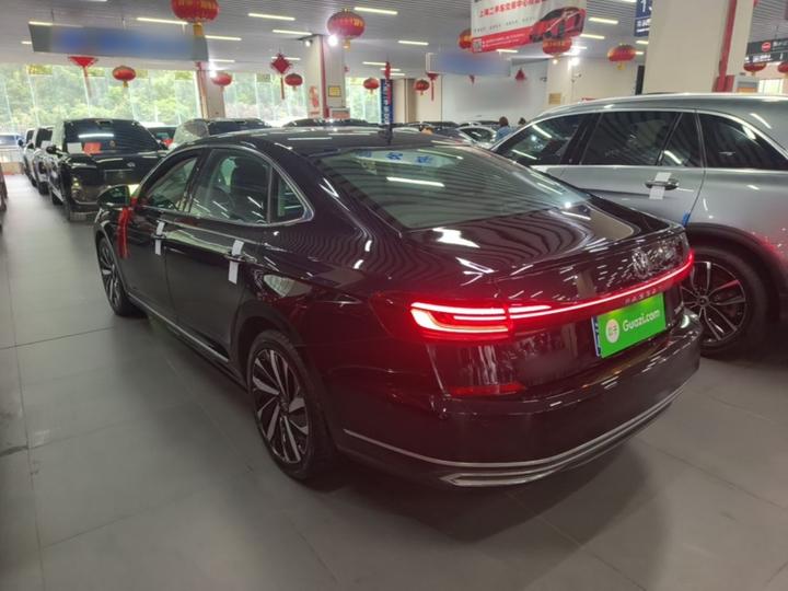 Passat 2023 330TSI Premium photo 4