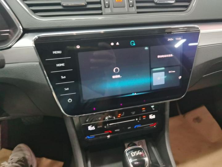 Superb 2024 TSI280 DSG Exclusive photo 8