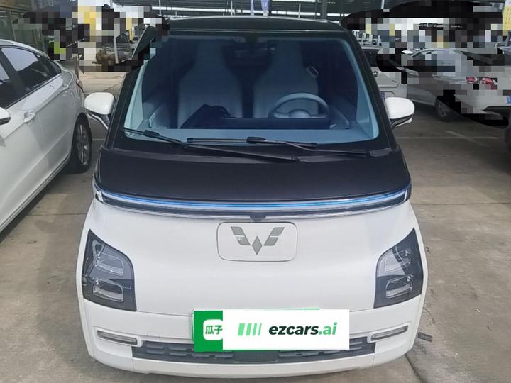 Wuling Air ev 2023 4-Seater - Advanced photo 2