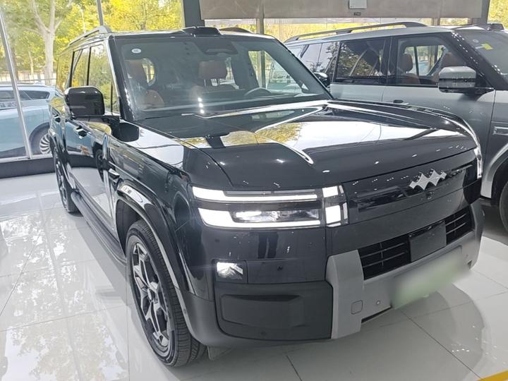 Fang Cheng Bao 7 2025 190KM AWD Ultra photo 3