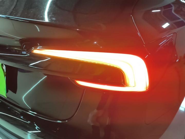 Model 3 2025 RWD photo 7