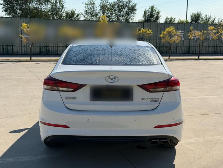 Elantra 2016 1.4T DCT photo 5