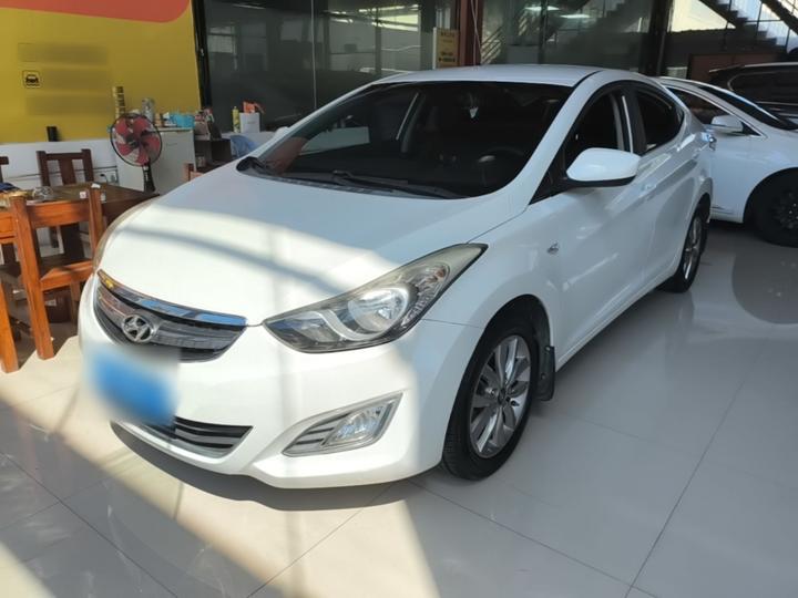 Elantra 2012 1.6L AT Fashion