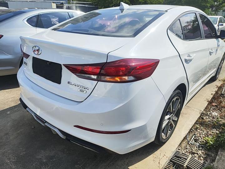 Elantra 2016 1.6L AT Smart Elite photo 6