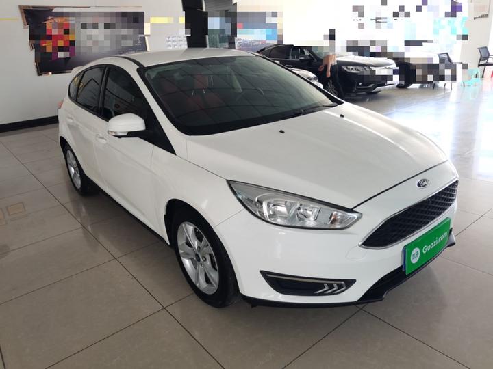 Focus 2018 Hatchback Classic 1.6L AT Comfort photo 3