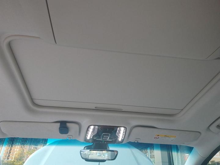 GL8 EV 2024 6-Seater photo 7