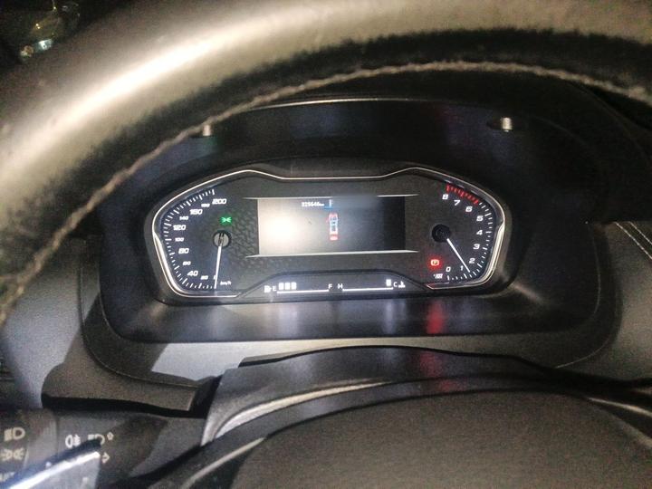 MAXUS G20 2020 2.0T Petrol AT Luxury photo 4