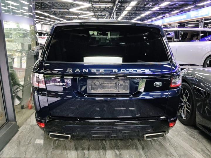 Range Rover Sport 2020 3.0 L6 HSE DYNAMIC photo 3