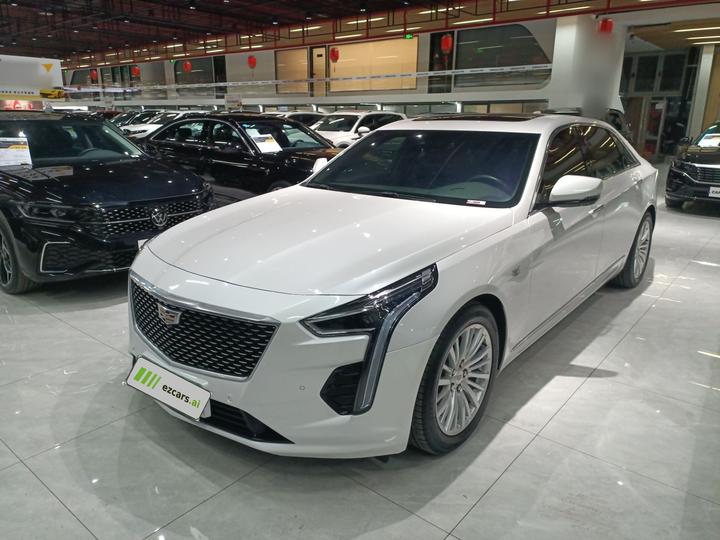 CT6 2022 28T Luxury