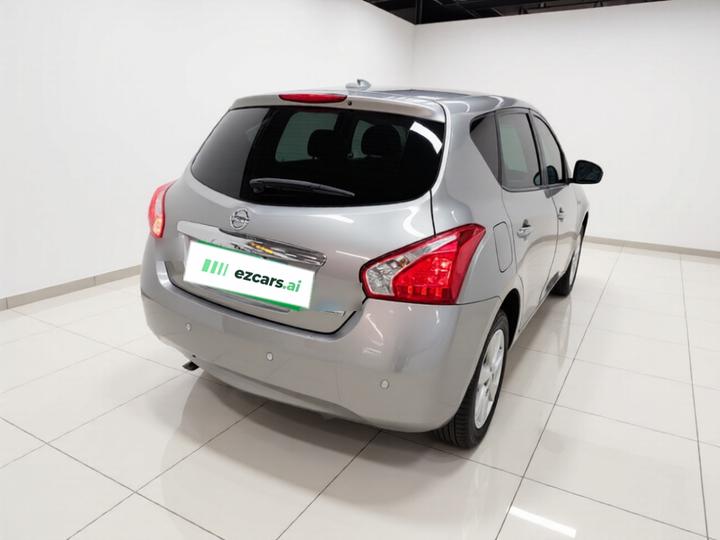 Tiida 2011 1.6L CVT Comfort photo 6