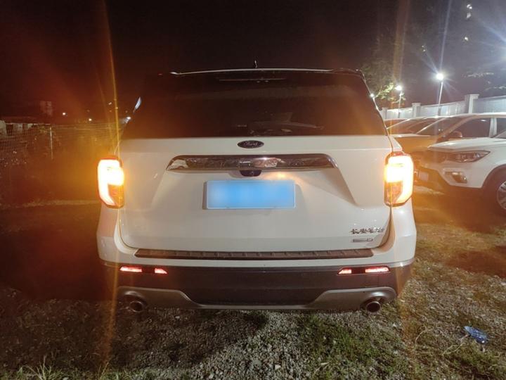 Explorer 2020 EcoBoost 285 AWD 7-Seater photo 5