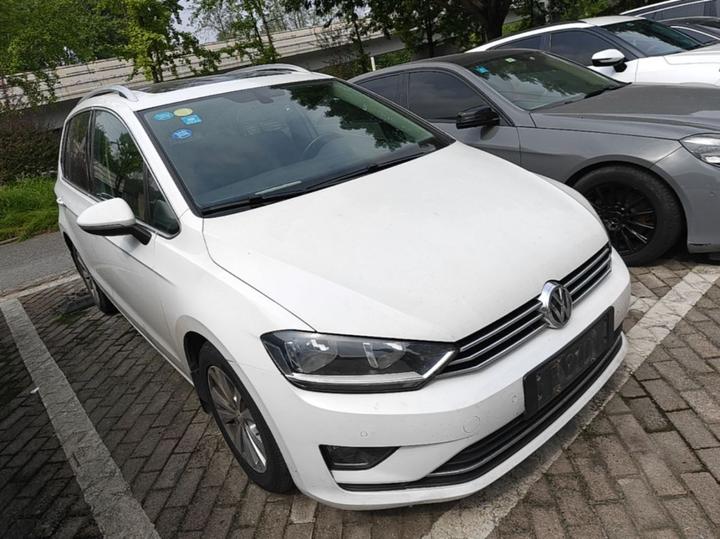 Golf 2016 230TSI AT Progressive photo 3