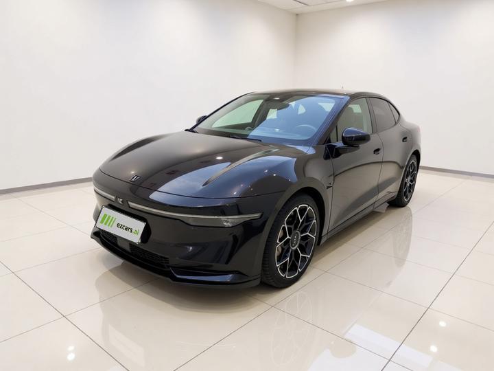007 2024 AWD 100kWh
