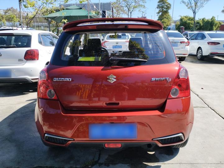 Swift 2013 1.5L MT Standard photo 3