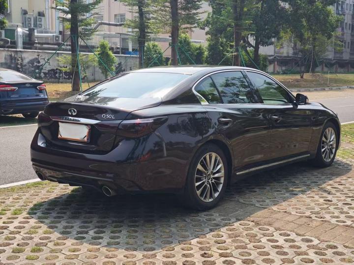 Q50L 2018 2.0T China V photo 6