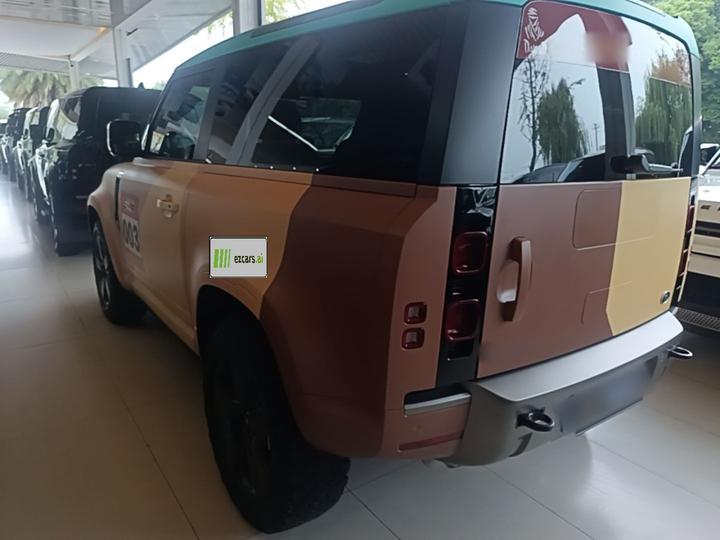 Defender 2025 90 3.0T P400 X-Dynamic HSE photo 4