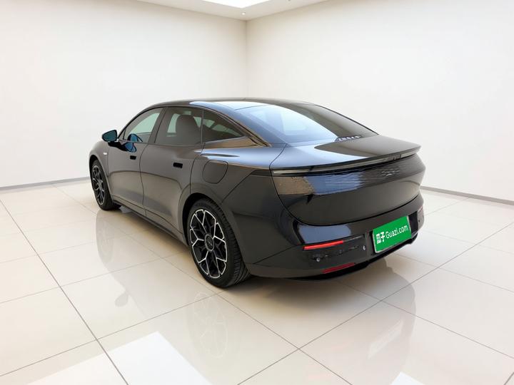 007 2024 AWD 100kWh photo 4