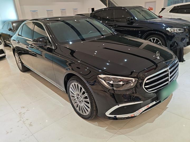 E-Class 2022 Facelift E 300 L Luxury photo 3