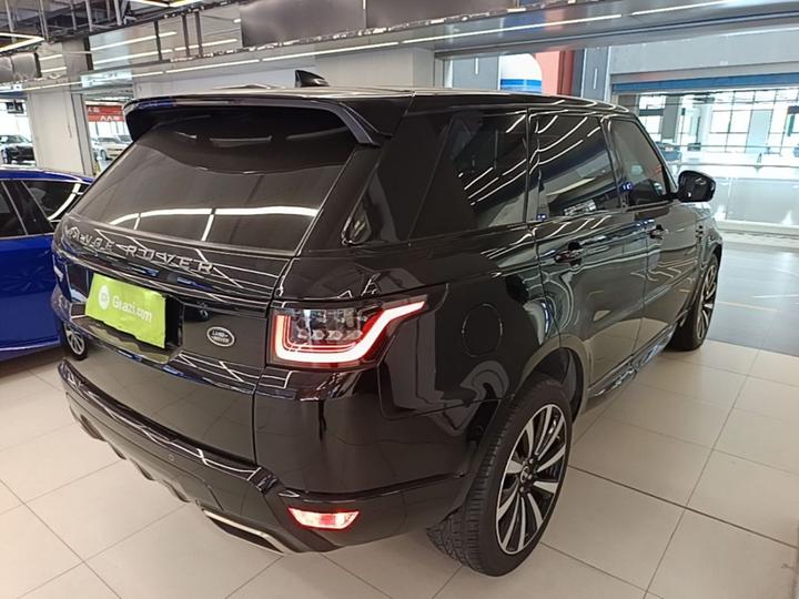 Range Rover Sport 2020 3.0 L6 HSE DYNAMIC photo 4
