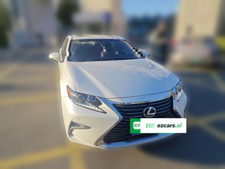 ES 2015 200 Elite photo 3