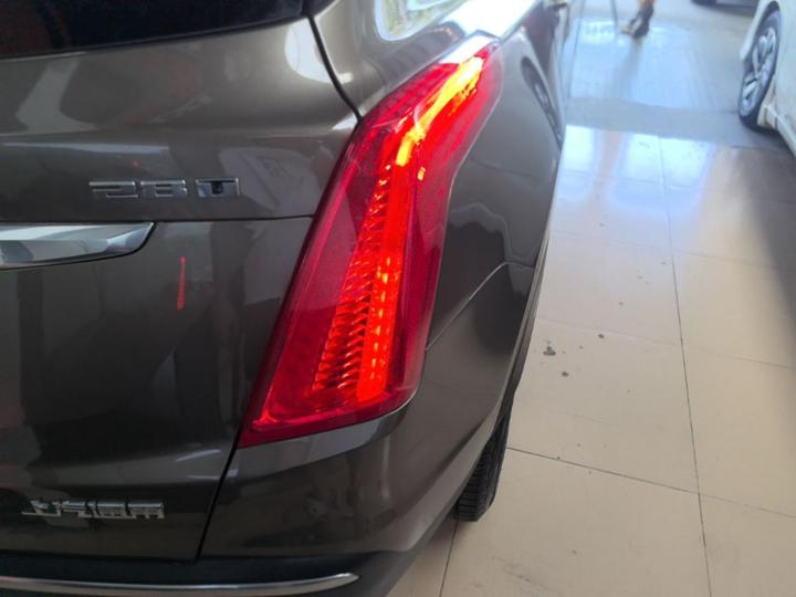 XT5 2016 28T AWD Luxury photo 7